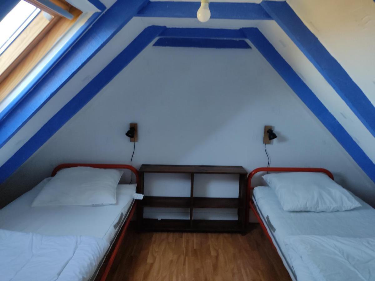 Petite maison du manoir de Keryvoas Kerlouan Extérieur photo